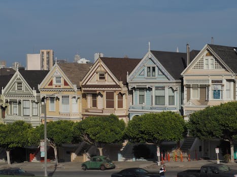 beautiful Victorian houses in San Francisco